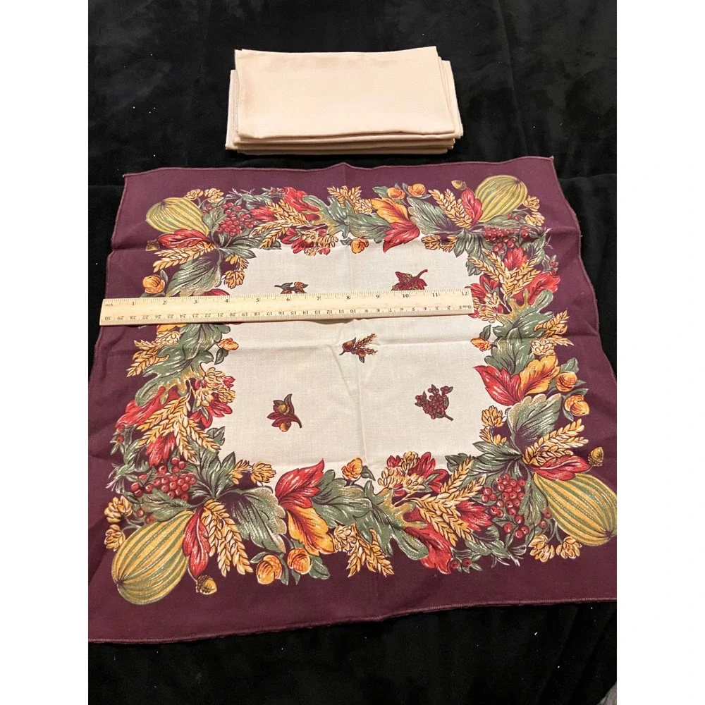Lot of Cloth Napkins 7pc Cream Burgundy Harvest Autumn Floral 17x17